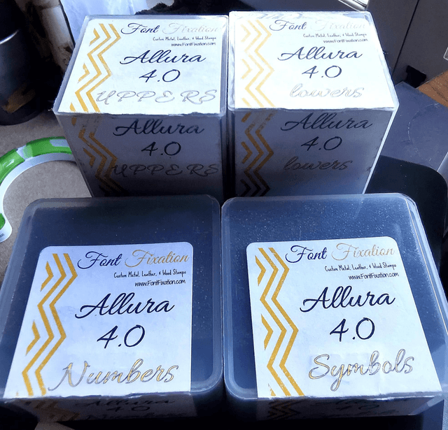 Font Fixation ALLURA 4mm Full Set incl. Numbers & Symbols