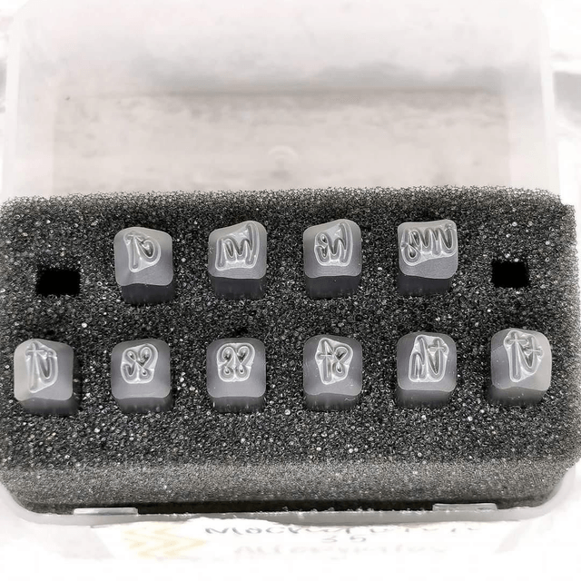Font Fixation MOCHA LATTE ALTERNATES (NEW) 3.5mm